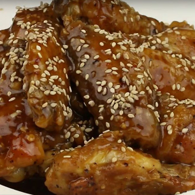 Sweet and Spicy Baked Chicken Wings