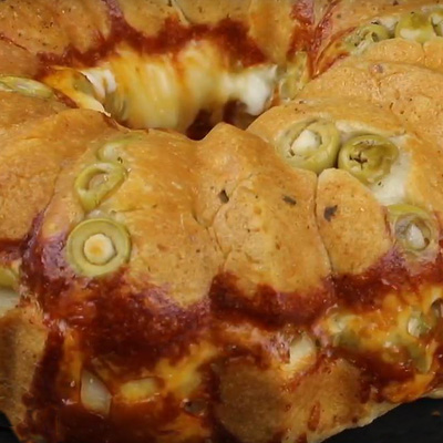 Game Day Pizza Pull Apart