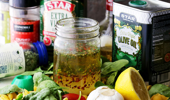 Homemade-Italian-Salad-Dressing-Mobile-Hero