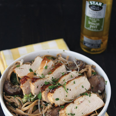 Light & Creamy Lemon Chicken Pasta