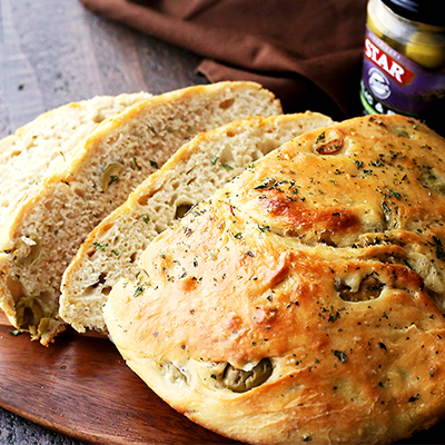 No Knead Skillet Olive Bread