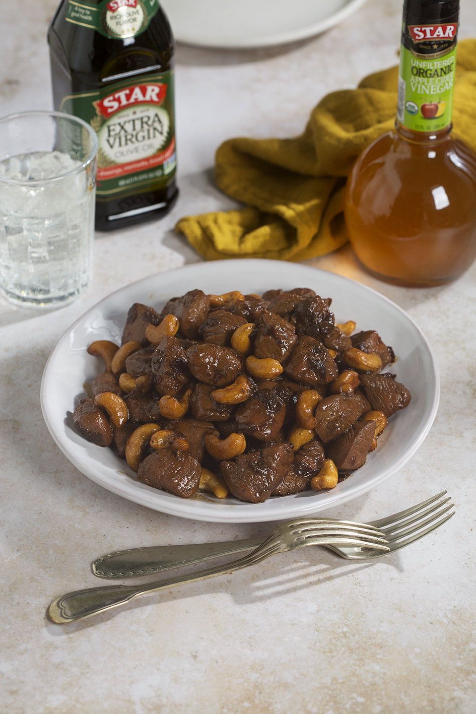 Chicken with Cashew Sauce