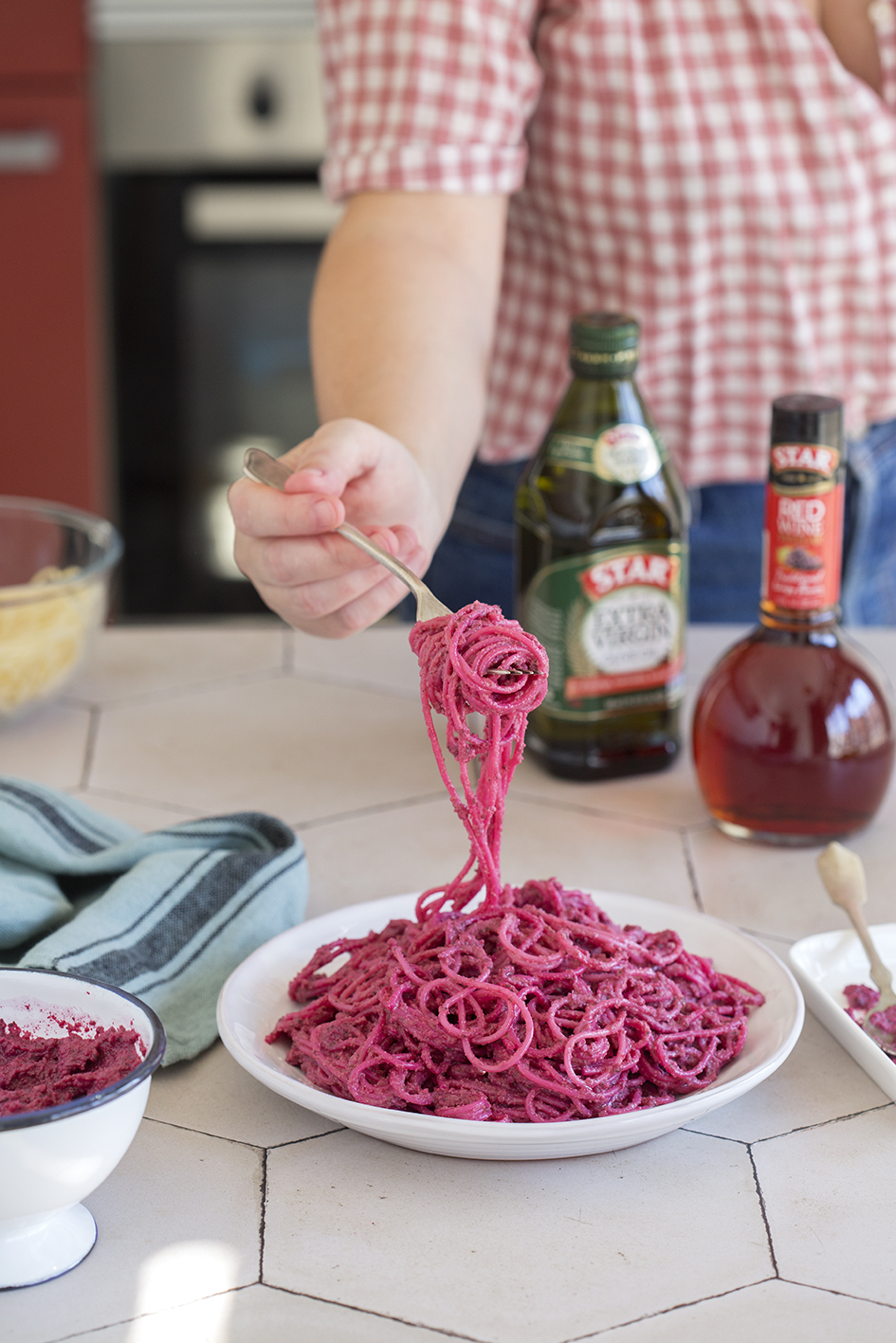 Vegan Pasta with Beet Pesto