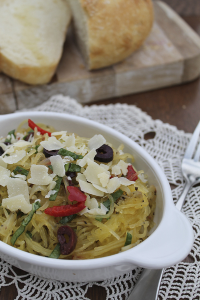 Light &#038; Zesty Spaghetti Squash Toss