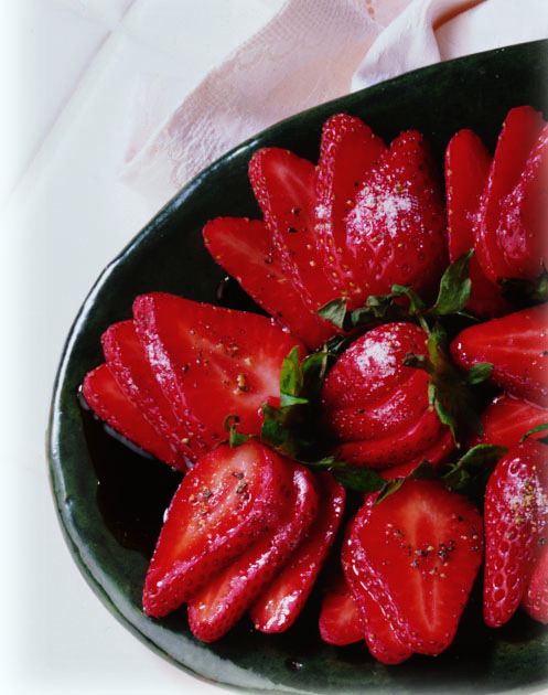 Sugared Strawberries with Balsamic Vinegar