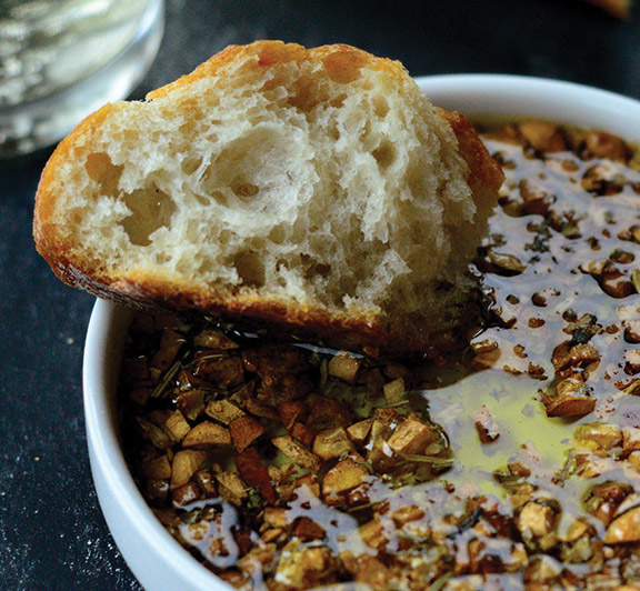 Toasted Garlic Olive Oil Bread Dip