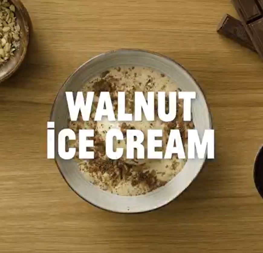 Walnut ice cream